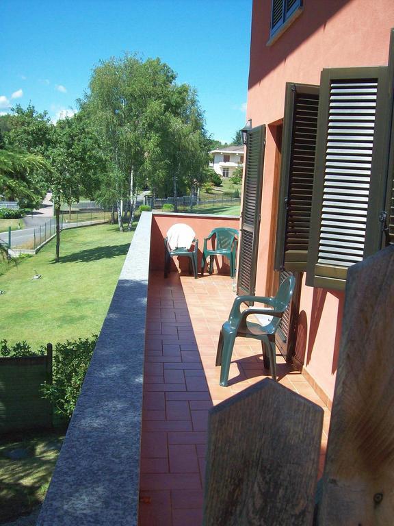Relais Ca Nova Guest House Bogogno Pokoj fotografie